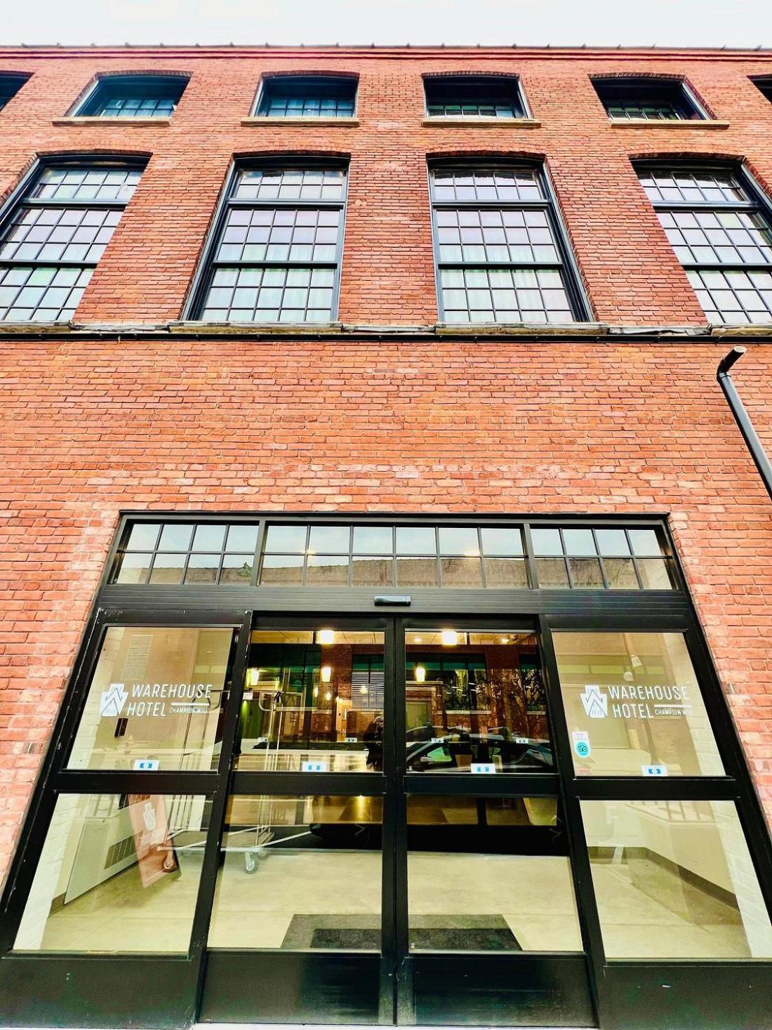 The Warehouse Hotel At Champion Mill Hamilton Exterior foto